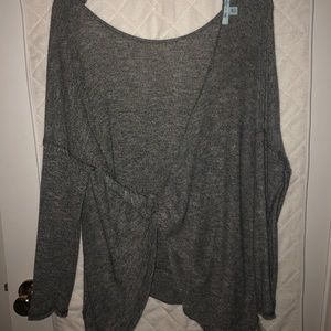 Lightweight sweater